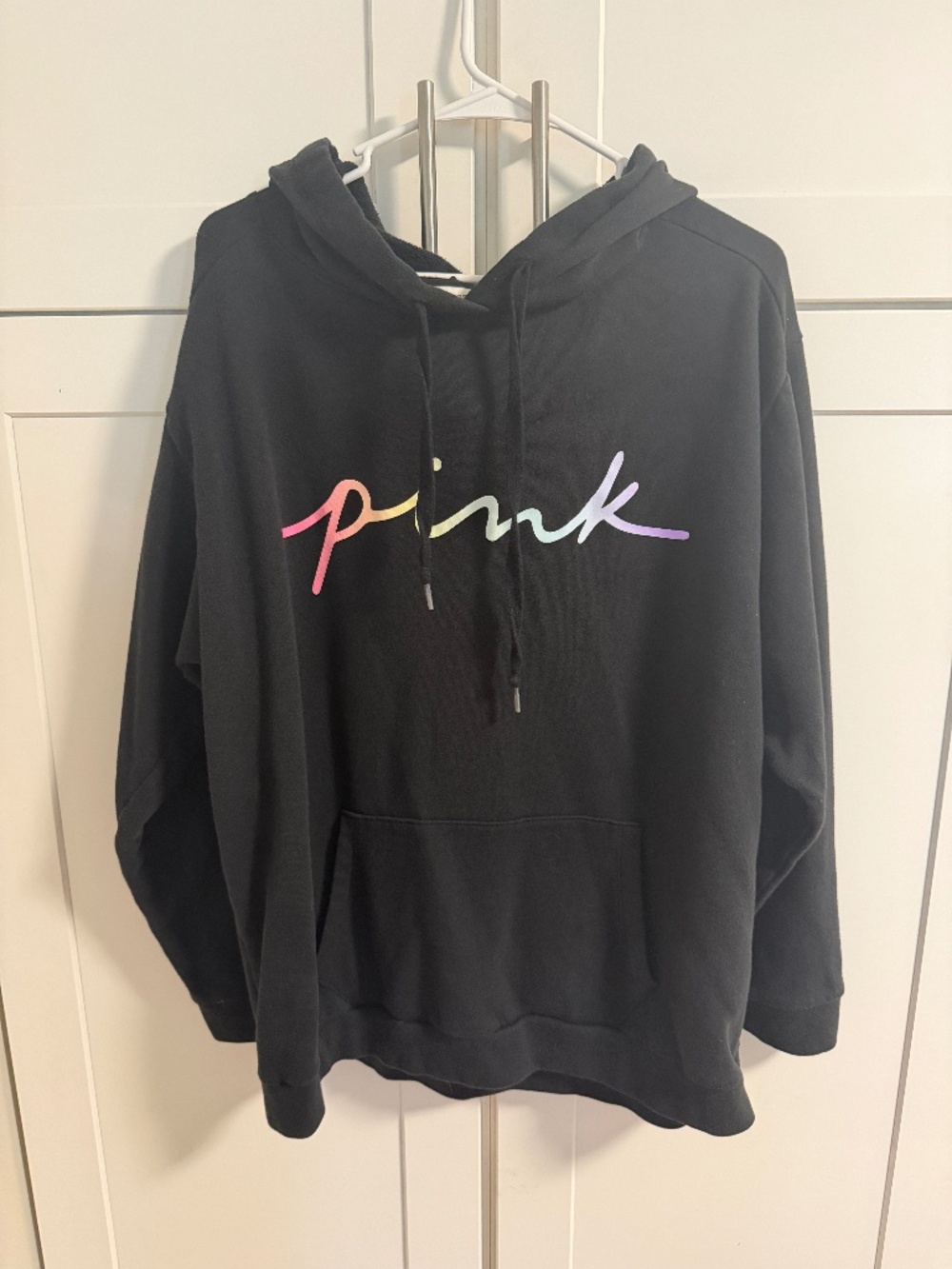 PINK Victoria’s Secret XL Black Rainbow Logo Pullover Hoodie